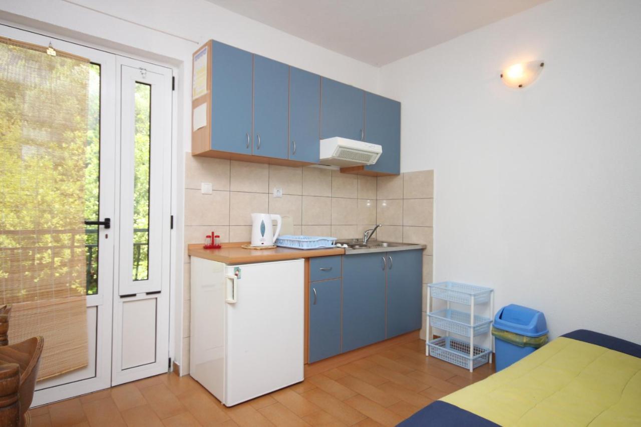 Apartments With A Parking Space Zivogosce - Porat, Makarska - 6700 Igrane Exterior foto